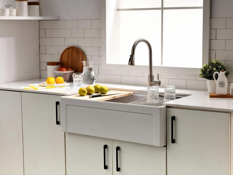 TAITAO S2025U-Series Apron Farmhouse Workstation Fireclay Kitchen Sink - Wholesale Manufacturer